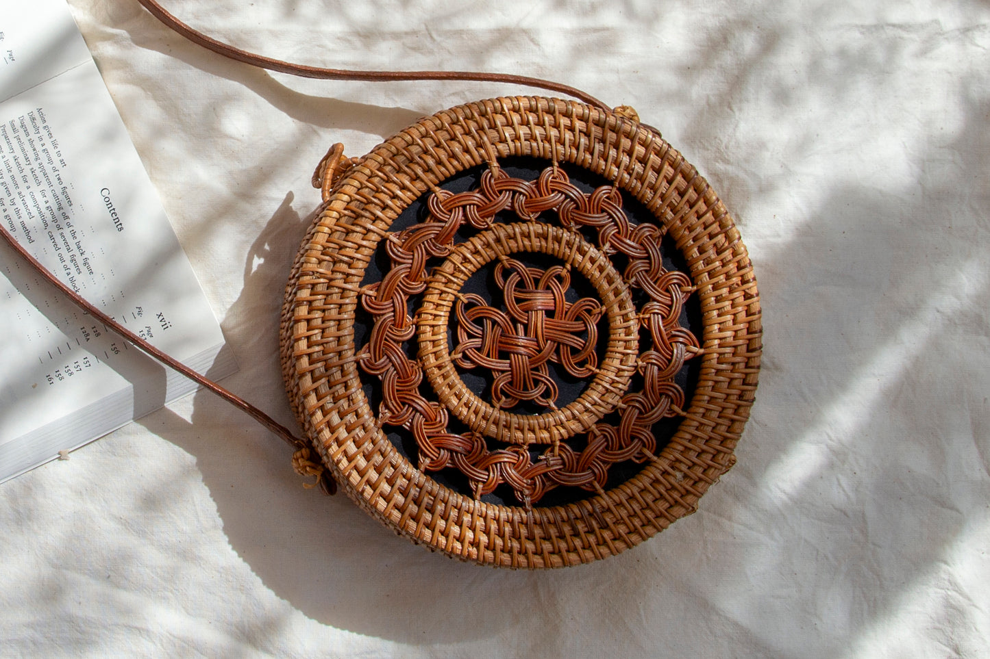 BRAID STRAW SHOULDER BAG